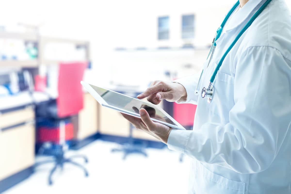 8 reasons why you should invest in a mHealth application
